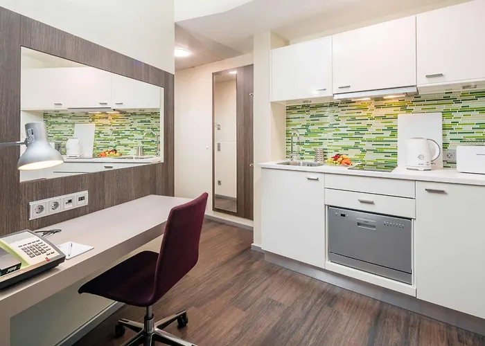 Western Airport Frankfurt Hotel 3*