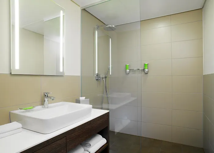 Western Airport Frankfurt Hotel 3*