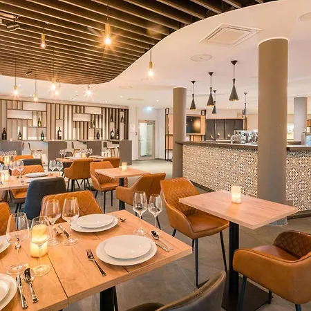 Hotel Element Frankfurt Airport
