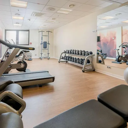 Element Frankfurt Airport 3*