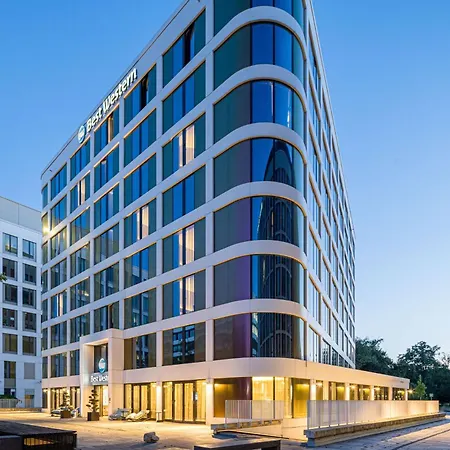 Western Airport Frankfurt Hotel 3*