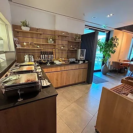 Hotel Western Airport Frankfurt 3*