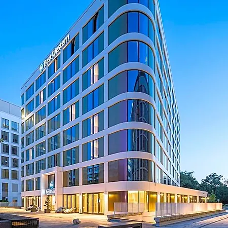 Western Airport Frankfurt Hotel 3*