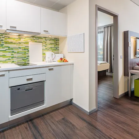 Western Airport Frankfurt Hotel 3*