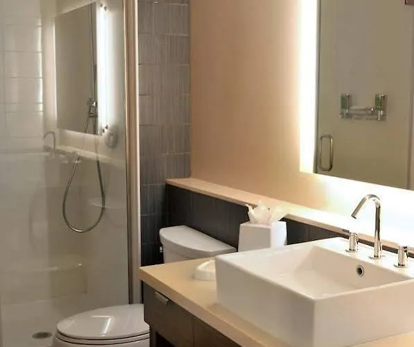 Western Airport Frankfurt 3*